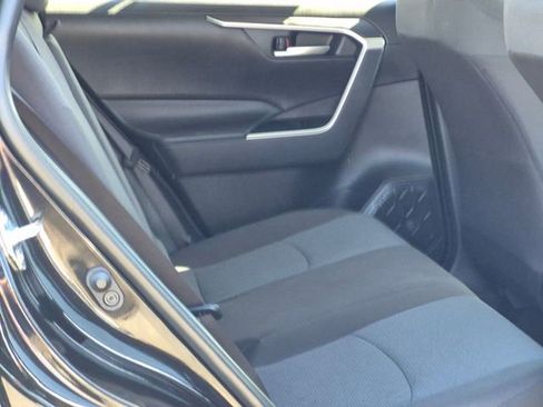 Used 2025 Toyota RAV4 XLE w/ Convenience Package image 20