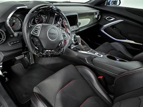 Used 2021 Chevrolet Camaro ZL1 RWD image 16