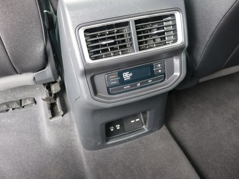 Used 2026 Volkswagen Atlas SE AWD/4WD image 27