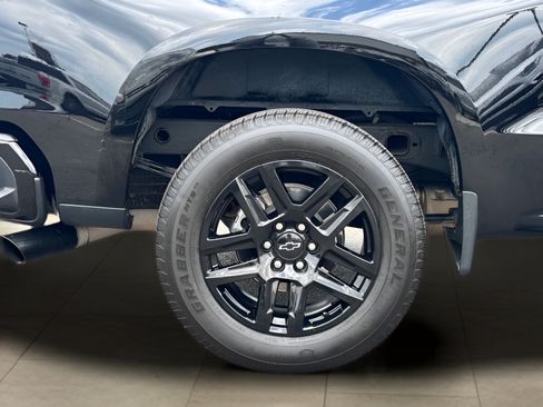 Used 2024 Chevrolet Silverado 1500 Custom w/ Rally Edition AWD/4WD image 38