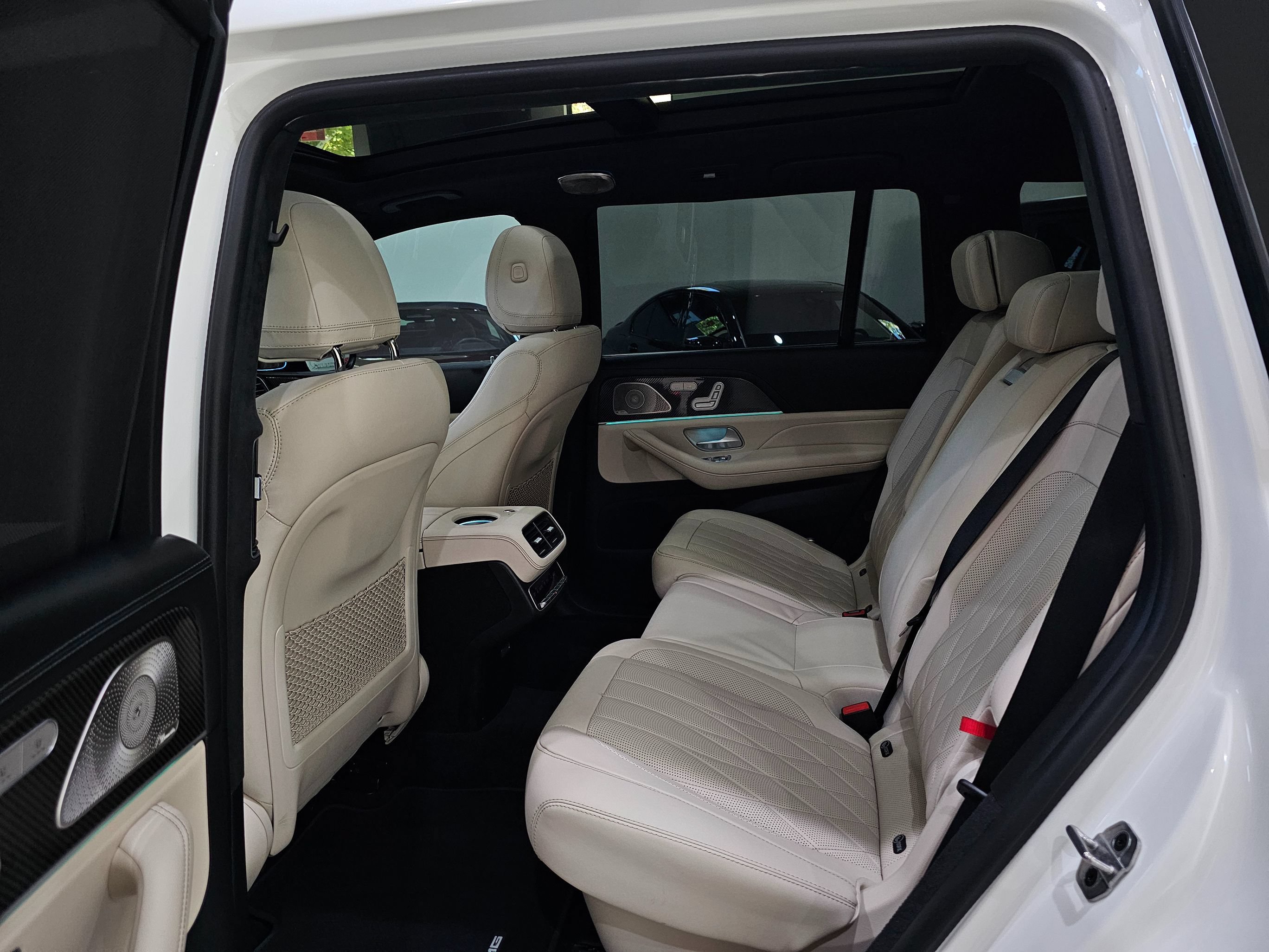 Used 2023 Mercedes-Benz GLS 63 AMG 4MATIC image 29