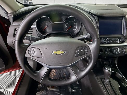 Used 2018 Chevrolet Impala LT image 17