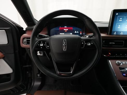 Used 2020 Lincoln Aviator Grand Touring w/ Equipment Group 301A AWD/4WD image 4
