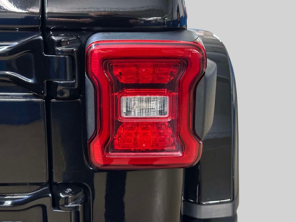 Used 2020 Jeep Wrangler Unlimited Rubicon AWD/4WD image 40