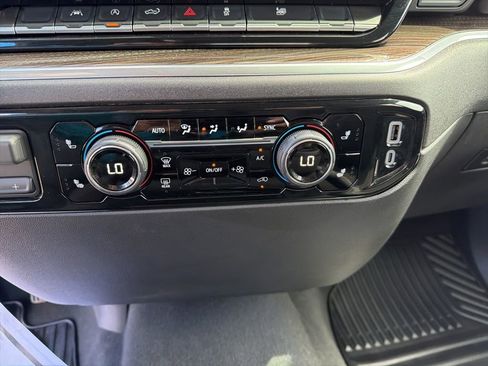Used 2026 Chevrolet Silverado 1500 LT AWD/4WD image 30