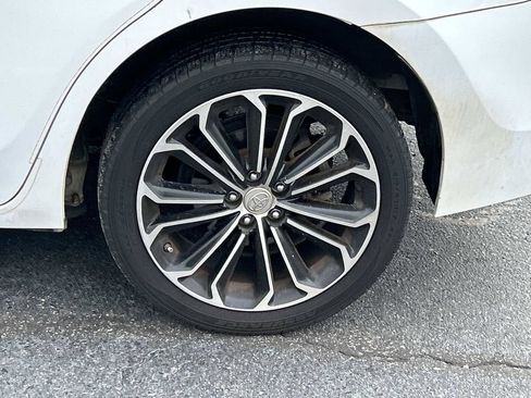 Used 2016 Toyota Corolla S Premium FWD image 12