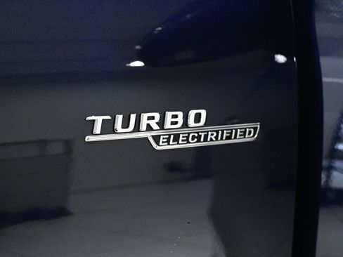 Used 2024 Mercedes-Benz GLC 43 AMG GLC 43 AMGﾮ image 19