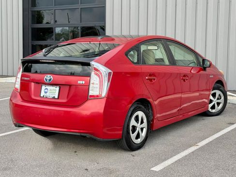 Used 2012 Toyota Prius Four w/ Deluxe Solar Roof Pkg FWD image 5
