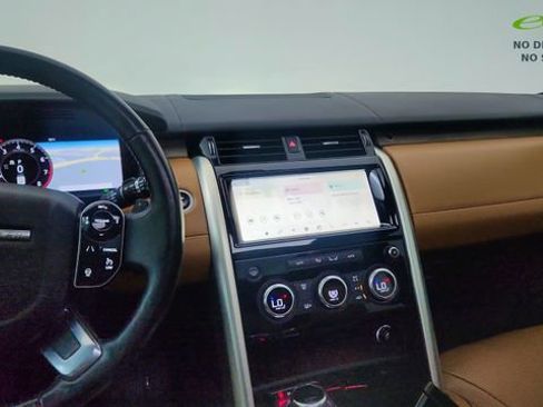 Used 2019 Land Rover Discovery HSE Luxury AWD/4WD image 48
