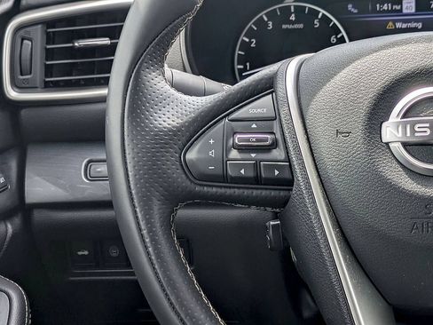 Used 2023 Nissan Maxima Platinum w/ Sport Mat Group FWD image 13