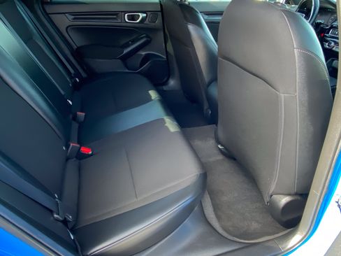 Used 2024 Honda Civic Sport image 12