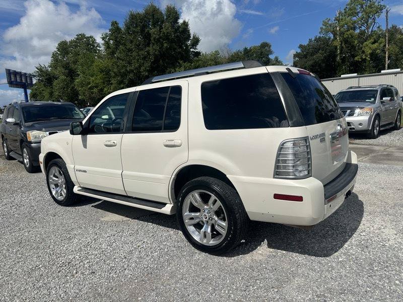 Used 2009 Mercury Mountaineer Premier RWD image 2