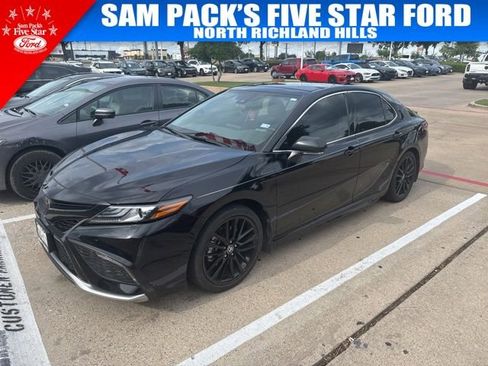 Used 2023 Toyota Camry XSE FWD image 1