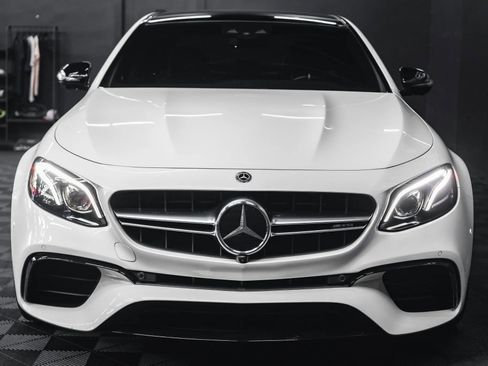 Used 2018 Mercedes-Benz E 63 AMG S image 29