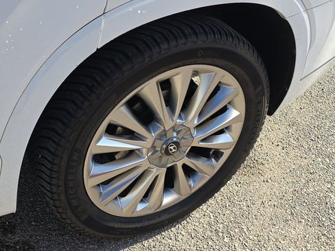 Used 2020 Hyundai Palisade Limited image 10