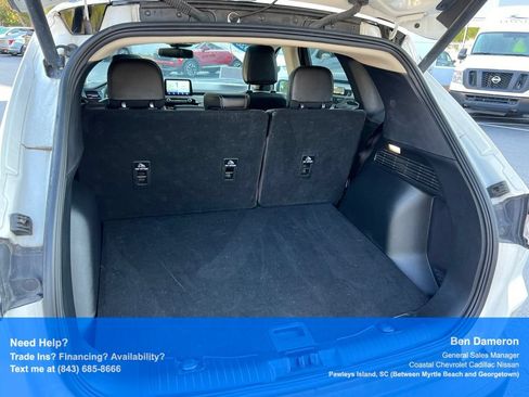 Used 2020 Ford Escape Titanium FWD image 15
