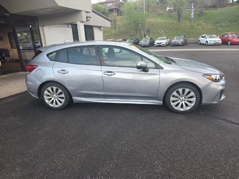 Used 2017 Subaru Impreza 2.0i Sport AWD/4WD image 8