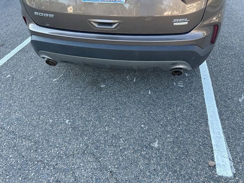 Used 2019 Ford Edge SEL image 5