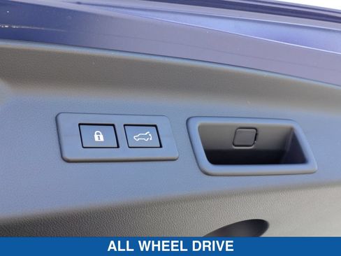 Used 2025 Subaru Forester Sport AWD/4WD image 33