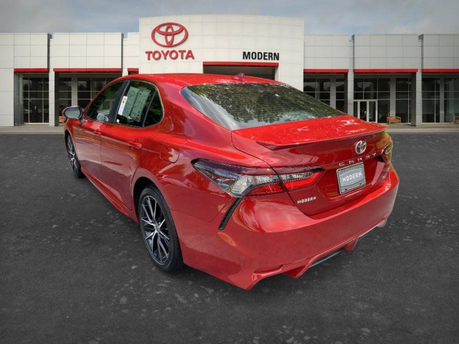 Certified 2024 Toyota Camry SE w/ Convenience Package FWD image 7