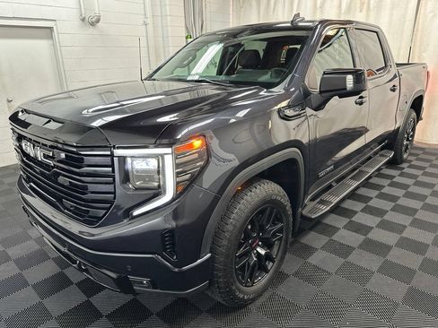 Used 2026 GMC Sierra 1500 Elevation w/ Elevation Premium Package AWD/4WD image 4