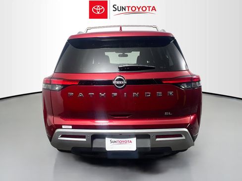 Used 2022 Nissan Pathfinder SL w/ SL Premium Package image 5