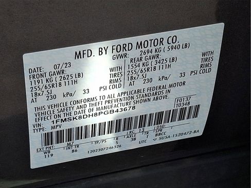 Used 2023 Ford Explorer XLT AWD/4WD image 27