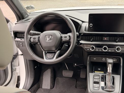 Certified 2025 Honda CR-V Sport Touring image 8