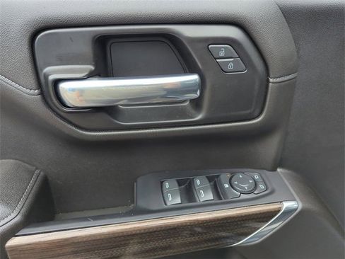 Certified 2022 Chevrolet Silverado 1500 LT image 22