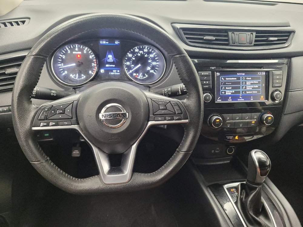 Used 2020 Nissan Rogue S w/ Special Edition Package FWD image 22