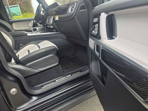 New 2026 Mercedes-Benz G 63 AMG 4MATIC image 10