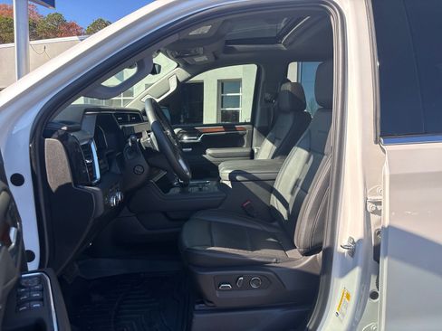 Used 2024 GMC Sierra 1500 Denali w/ Denali Reserve Package image 13