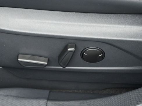 Certified 2025 Ford Mustang Mach-E Select RWD image 10