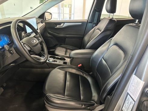 Used 2024 Ford Escape Platinum AWD/4WD image 26