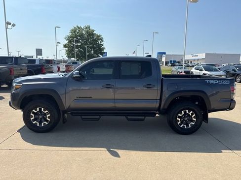 Certified 2023 Toyota Tacoma TRD Off-Road w/ Advanced Technology Package AWD/4WD image 5