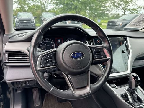 Used 2023 Subaru Outback Premium AWD/4WD image 11