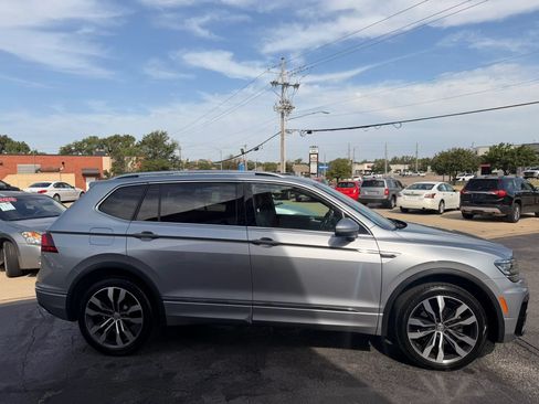 Used 2019 Volkswagen Tiguan SEL Premium R-Line AWD/4WD image 7