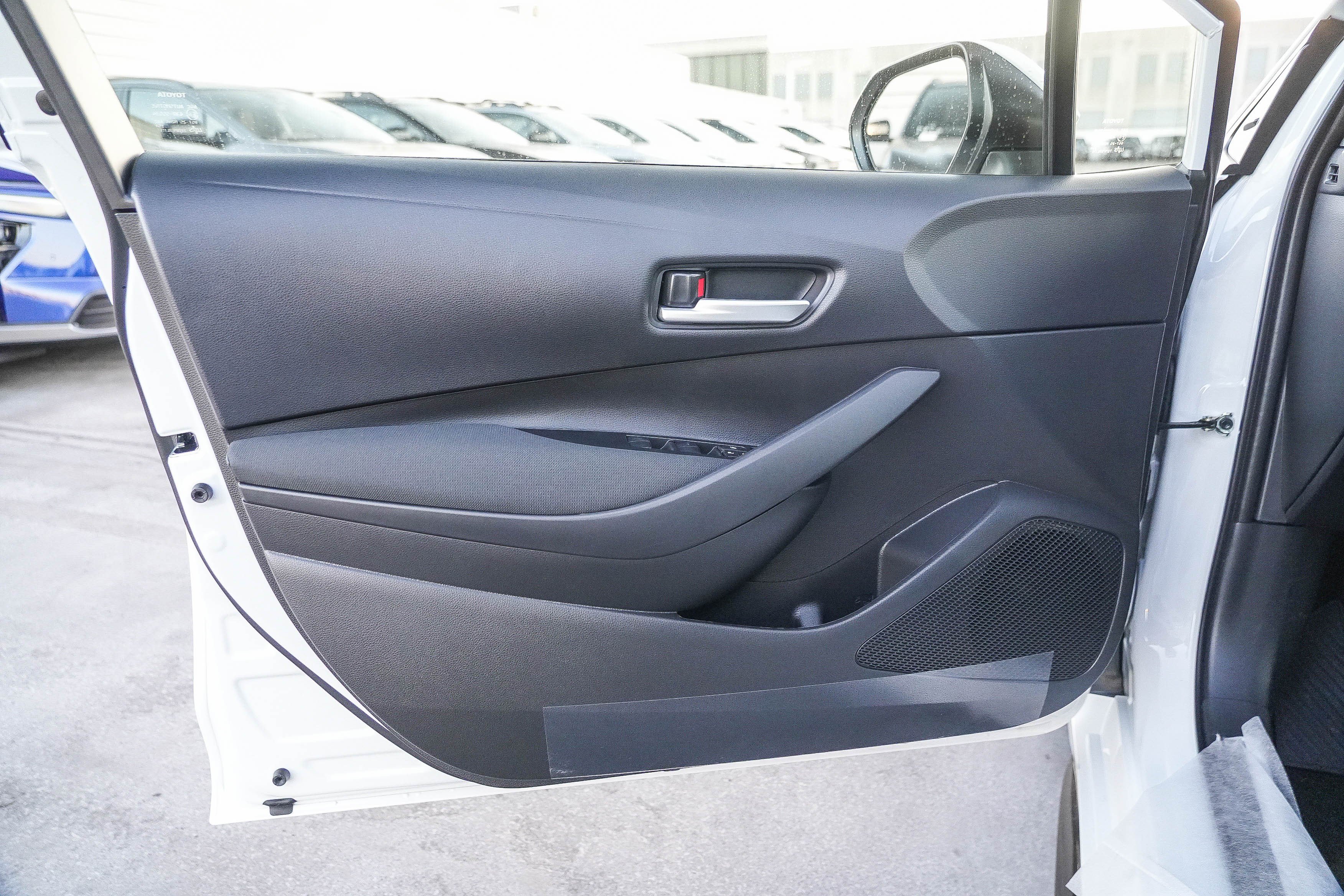 New 2027 Toyota Corolla SE FWD image 23