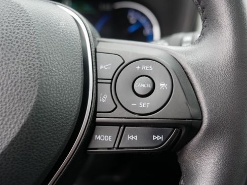 Used 2022 Toyota RAV4 Limited image 29