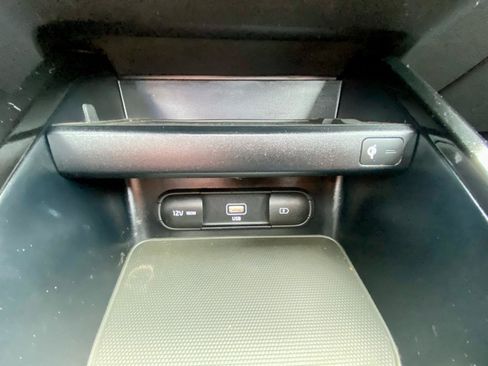 Used 2022 Kia Forte GT FWD image 22