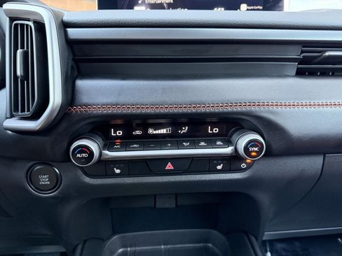 Used 2024 MAZDA CX-50 Meridian Edition w/ Apex Package image 24