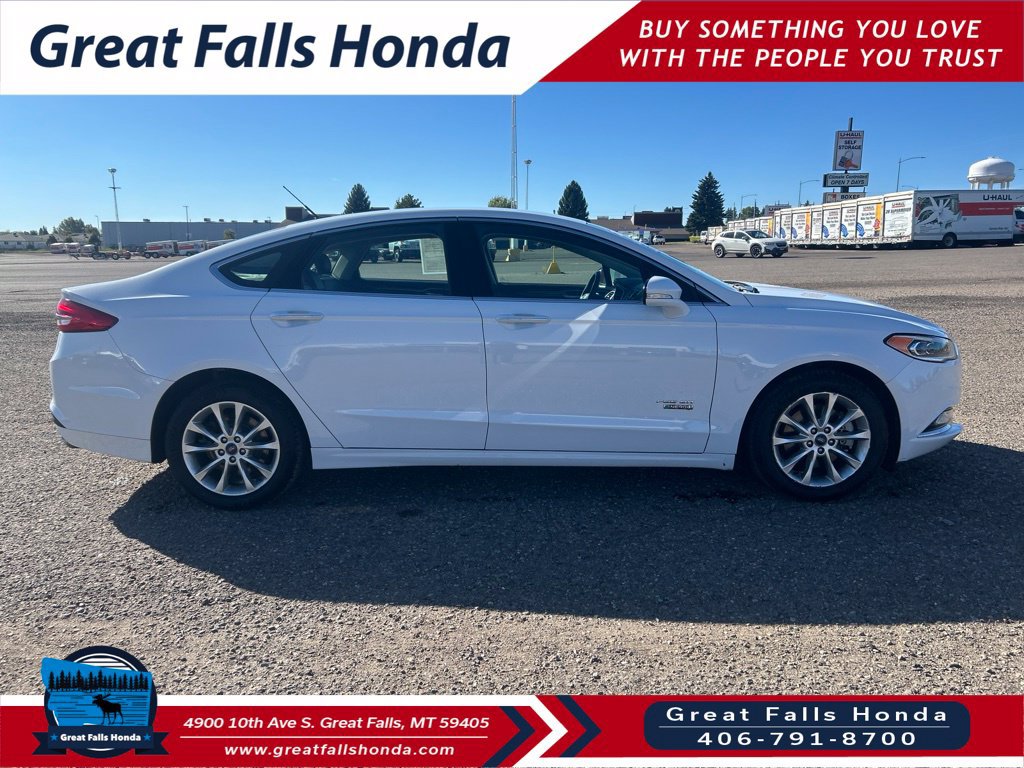 Used 2017 Ford Fusion Energi SE FWD image 10