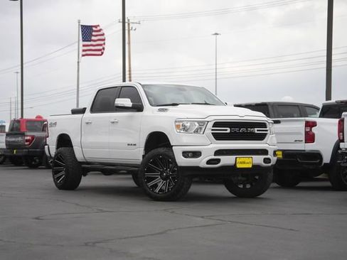 Used 2020 RAM 1500 Big Horn image 2