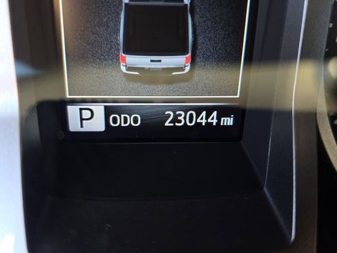 Used 2023 Toyota Tacoma SR5 image 11