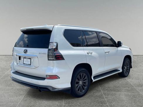 Used 2023 Lexus GX 460 Luxury w/ Sport Design Package image 5