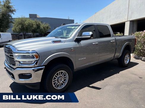 Used 2022 RAM 2500 Laramie AWD/4WD image 1
