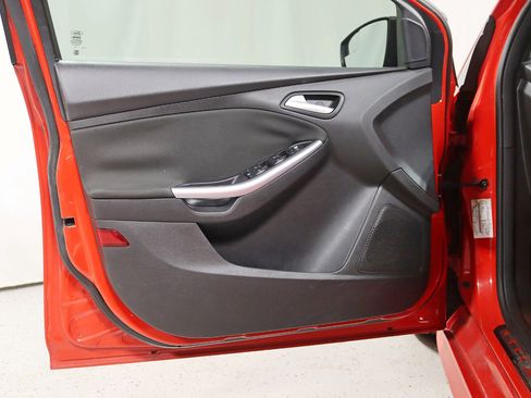 Used 2013 Ford Focus ST image 24