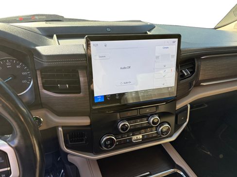 Certified 2022 Ford Expedition Limited AWD/4WD image 12