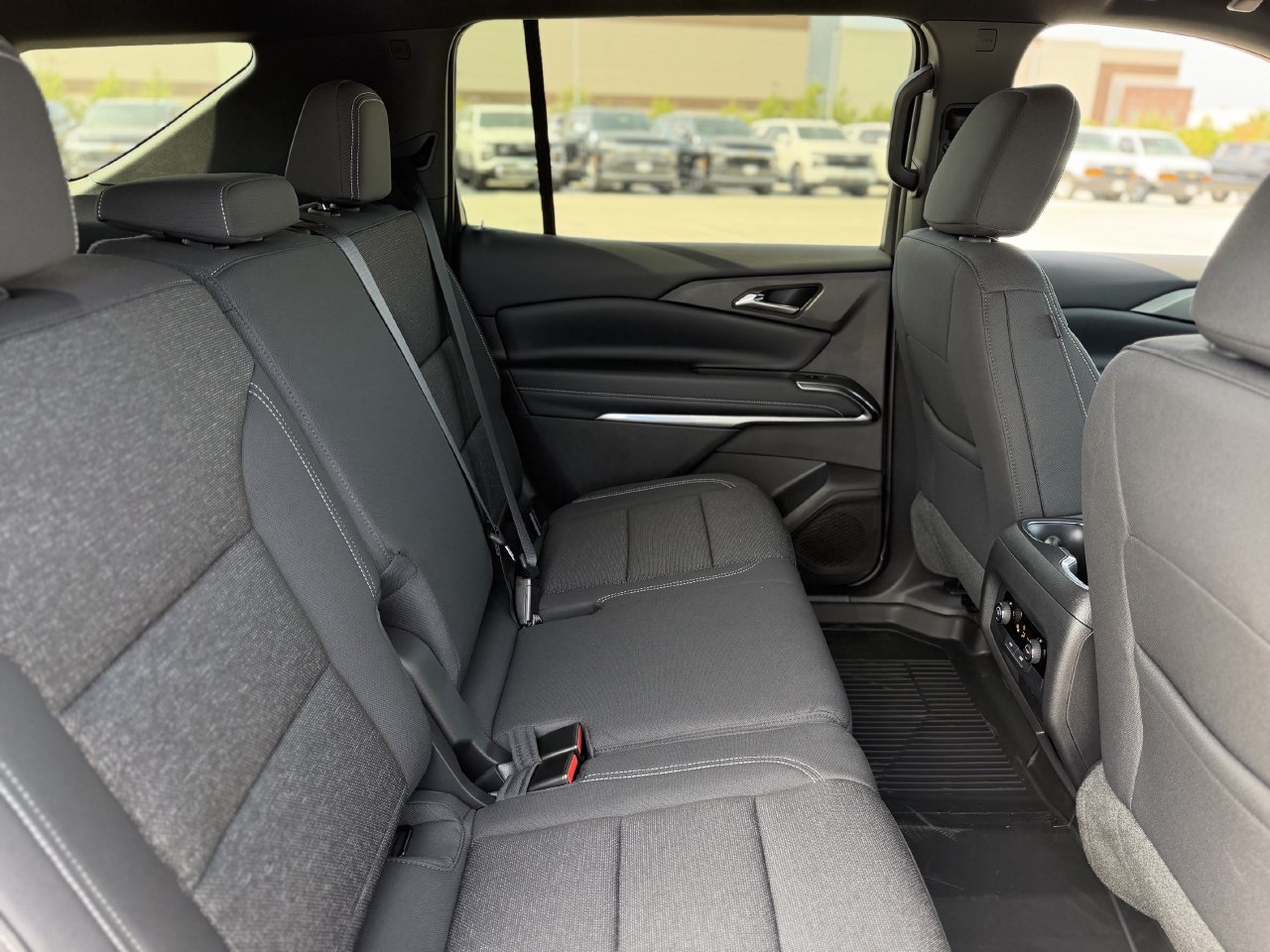 New 2026 Chevrolet Traverse LT FWD image 23