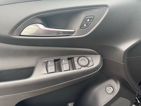 New 2026 Buick Envista Preferred w/ Convenience I Package FWD image 4